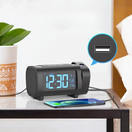 Clockradio med projektor til loftet