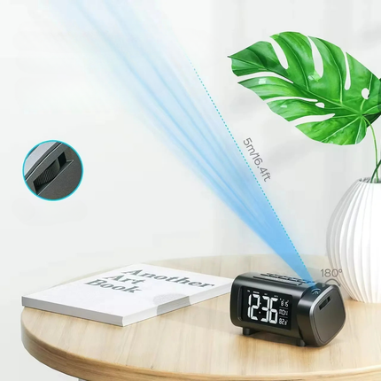 Clockradio med projektor til loftet