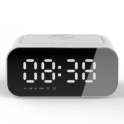 Clockradio med trådløs oplader og USB