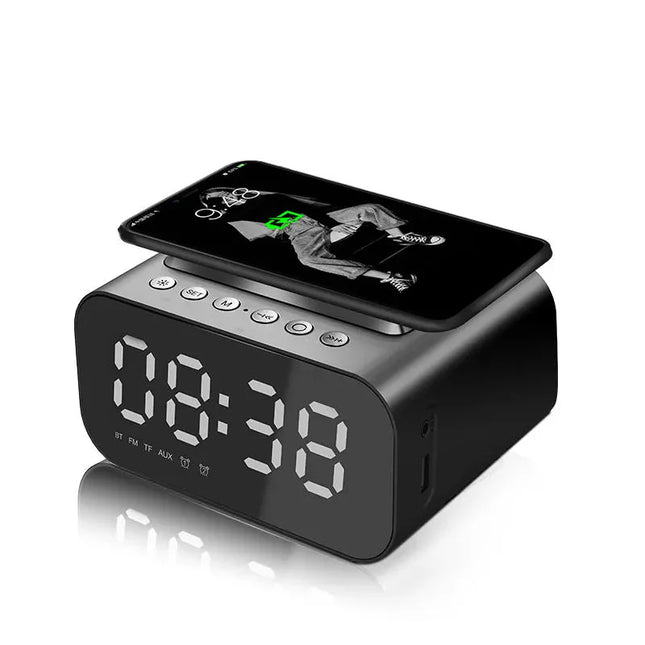 Clockradio med trådløs oplader og USB