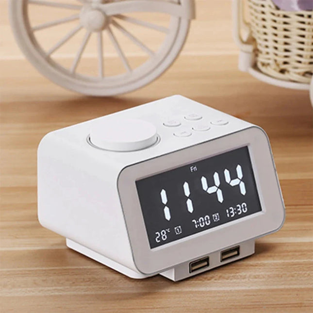 Kompakt digital clockradio med FM-radio