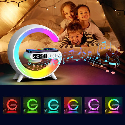 Multifunktionel lampe med vækkeur og oplader