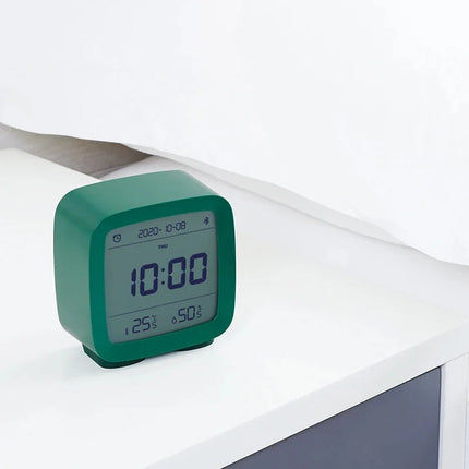 Batteridrevet digitalt rejsevækkeur med alarm