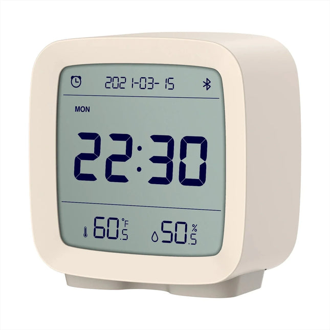 Digitalt rejsevækkeur med lys og dato