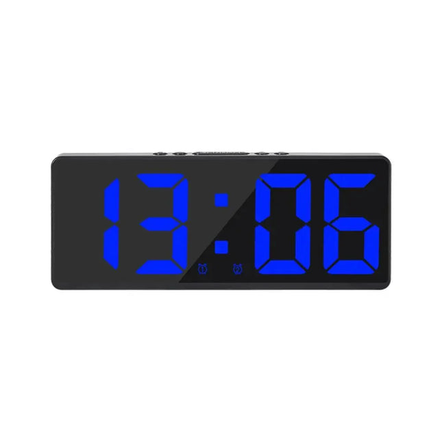 Moderne digitalt vækkeur med LED display