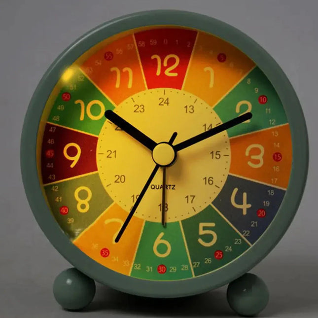 Farverigt læringsur til børn uden tikken