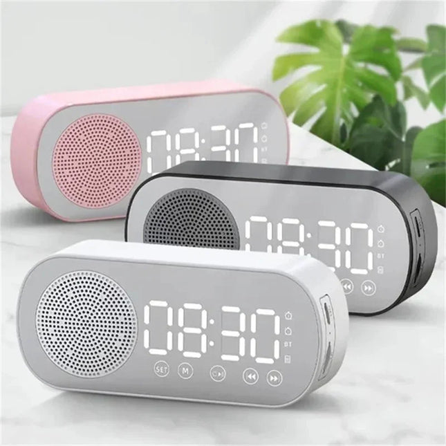 Digitalt vækkeur med radio og Bluetooth