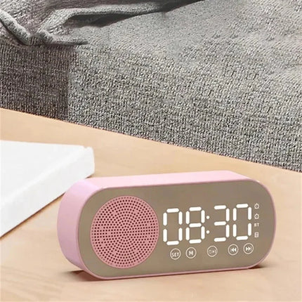 Digitalt vækkeur med radio og Bluetooth