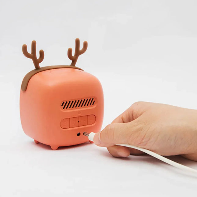 Sød hjort vækkeur med natlampe