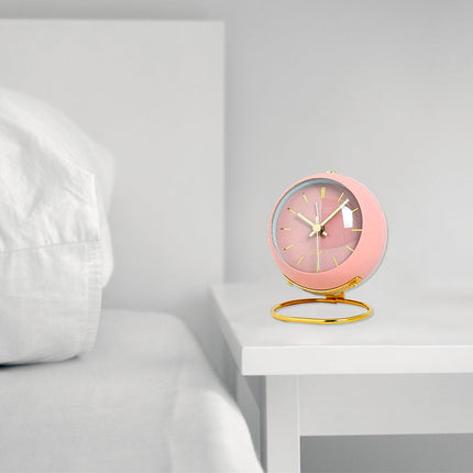 Rundt vintage vækkeur i lyserødt design